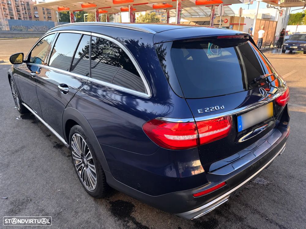 Mercedes-Benz E 220 d 4-Matic All Terrain Avantgarde - 4