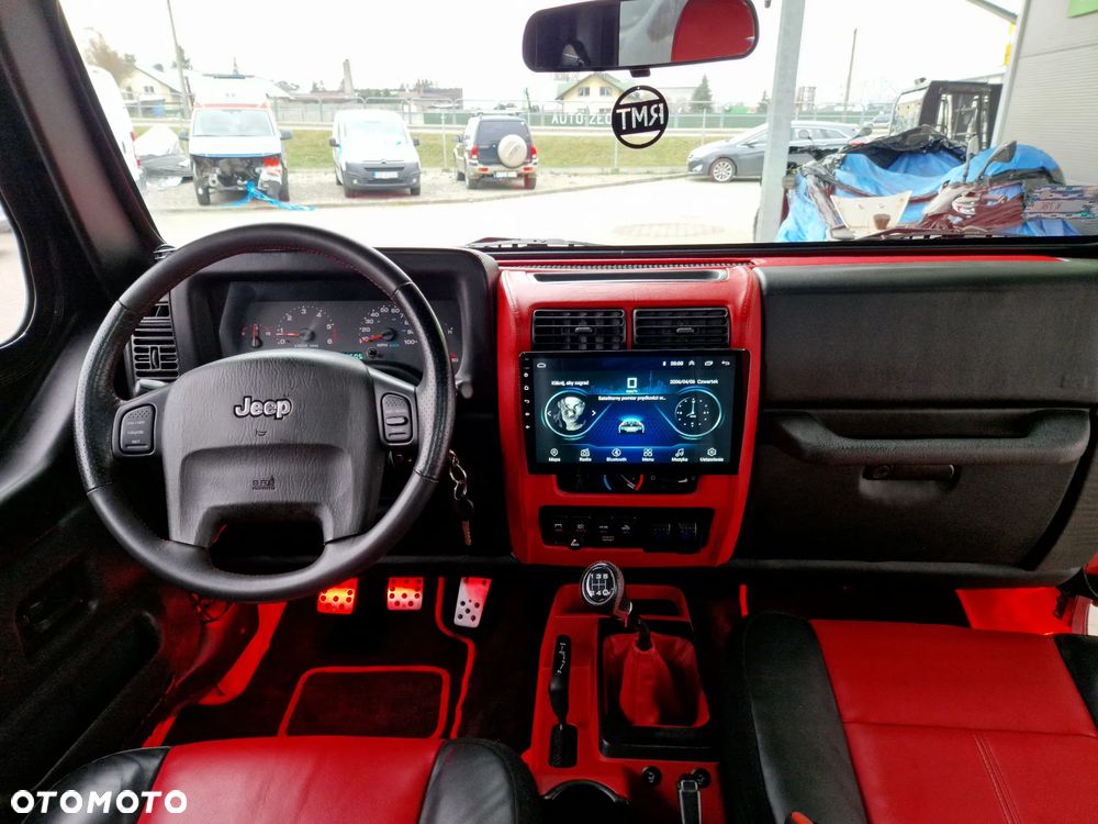 Jeep Wrangler 4.0 Sport - 12