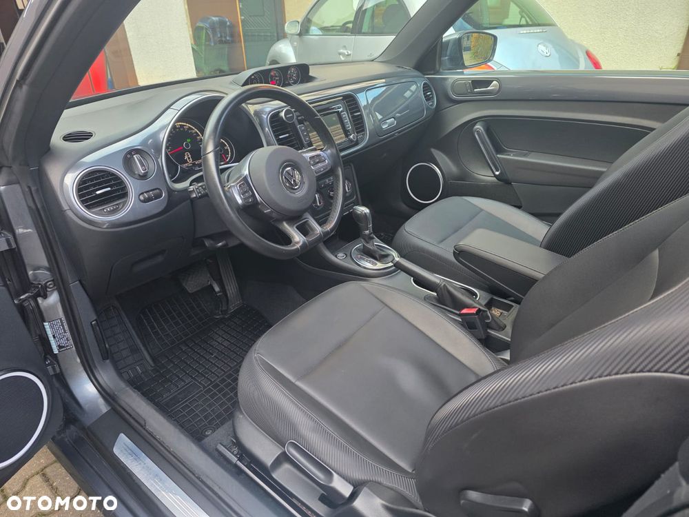 Volkswagen Beetle 2.0 TDI Sport DSG - 10
