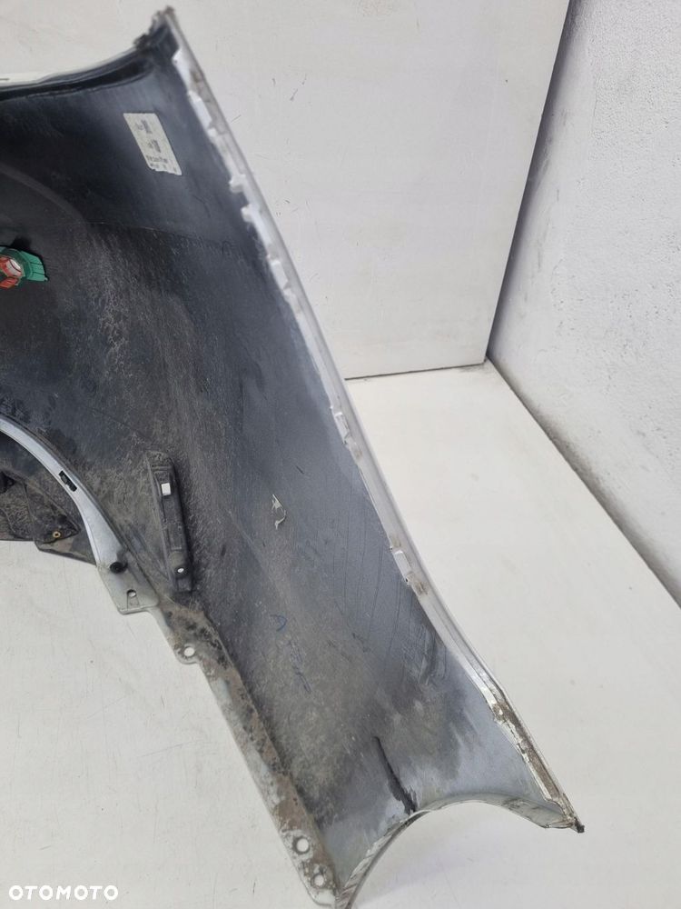 toyota corolla e21 kombi zderzak tył tylny 4x pdc - 8