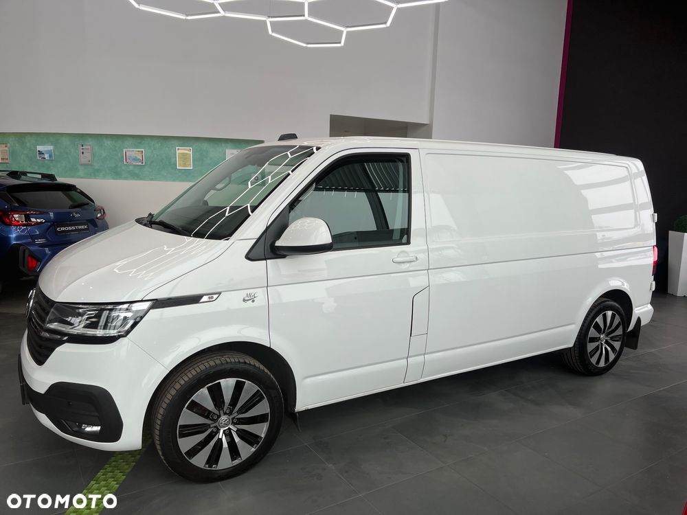 Volkswagen T6.1 / TRANSPORTER / LONG / WEBASTO  / BEZWYPADKOWY / AUTOMAT DSG / L2H1 / EURO 6 / GWARANCJA ROK - 12