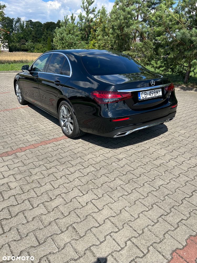 Mercedes-Benz Klasa E 200 4-Matic AMG - 9