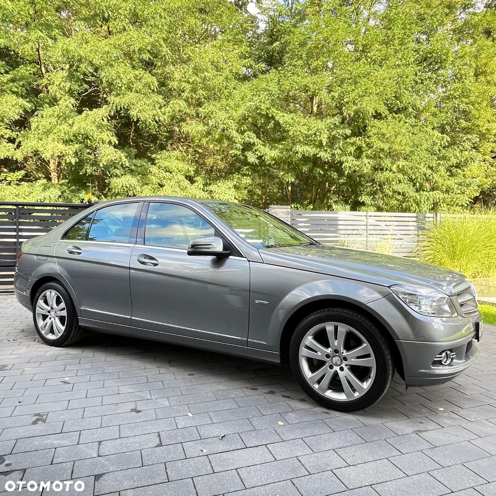 Mercedes-Benz Klasa C 180 Kompressor BlueEFFICIENCY Avantgarde - 12