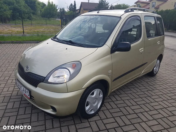 Toyota Yaris Verso 1.3 Luna