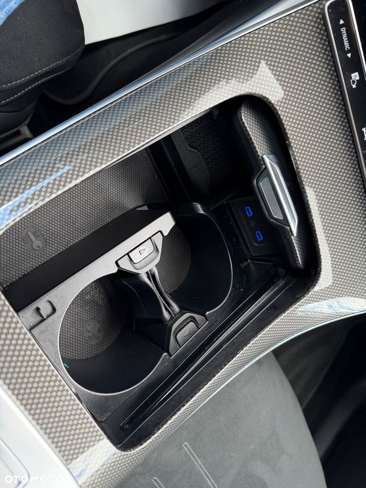 Mercedes-Benz Klasa C 220 d mHEV 4-Matic AMG - 29