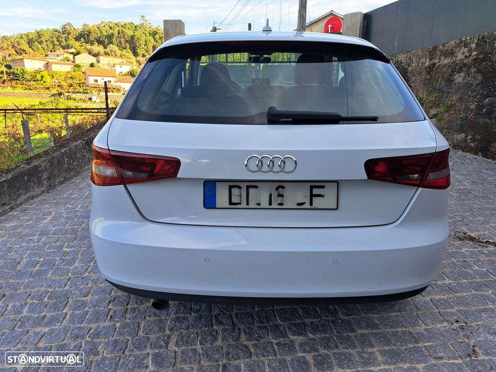 Audi A3 1.6 TDI Advance Ultra - 2