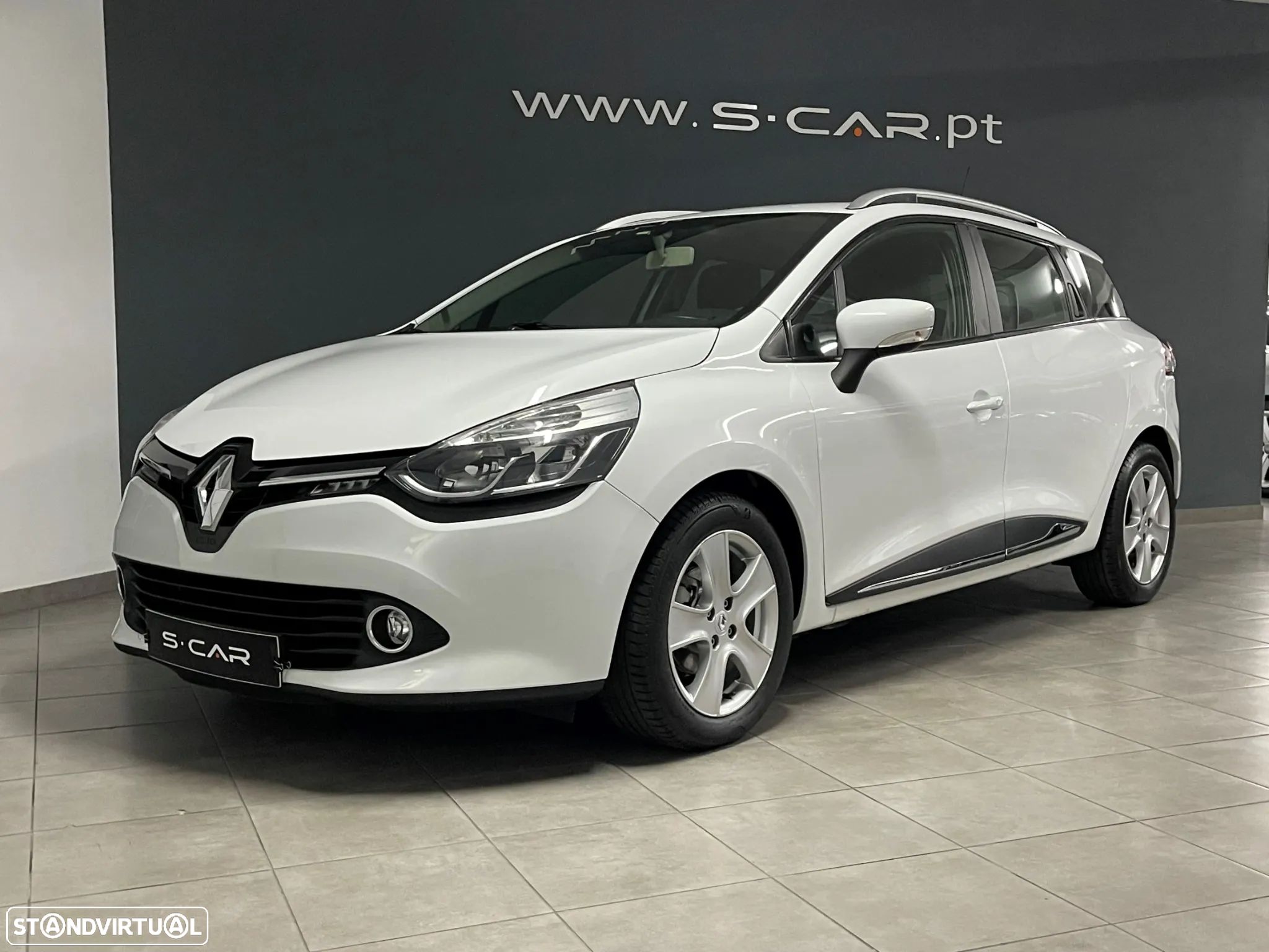 Renault Clio Sport Tourer 0.9 TCE Dynamique S - 1