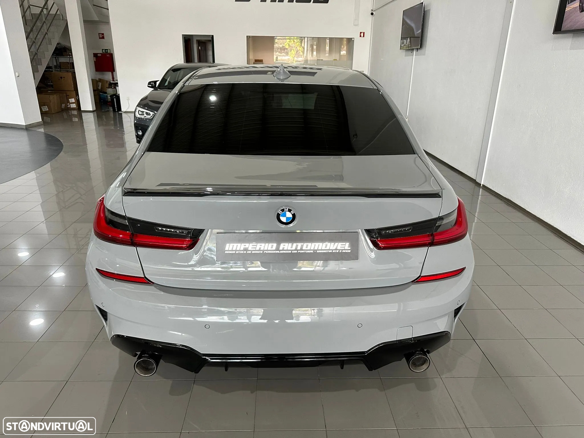 BMW 330 - 26
