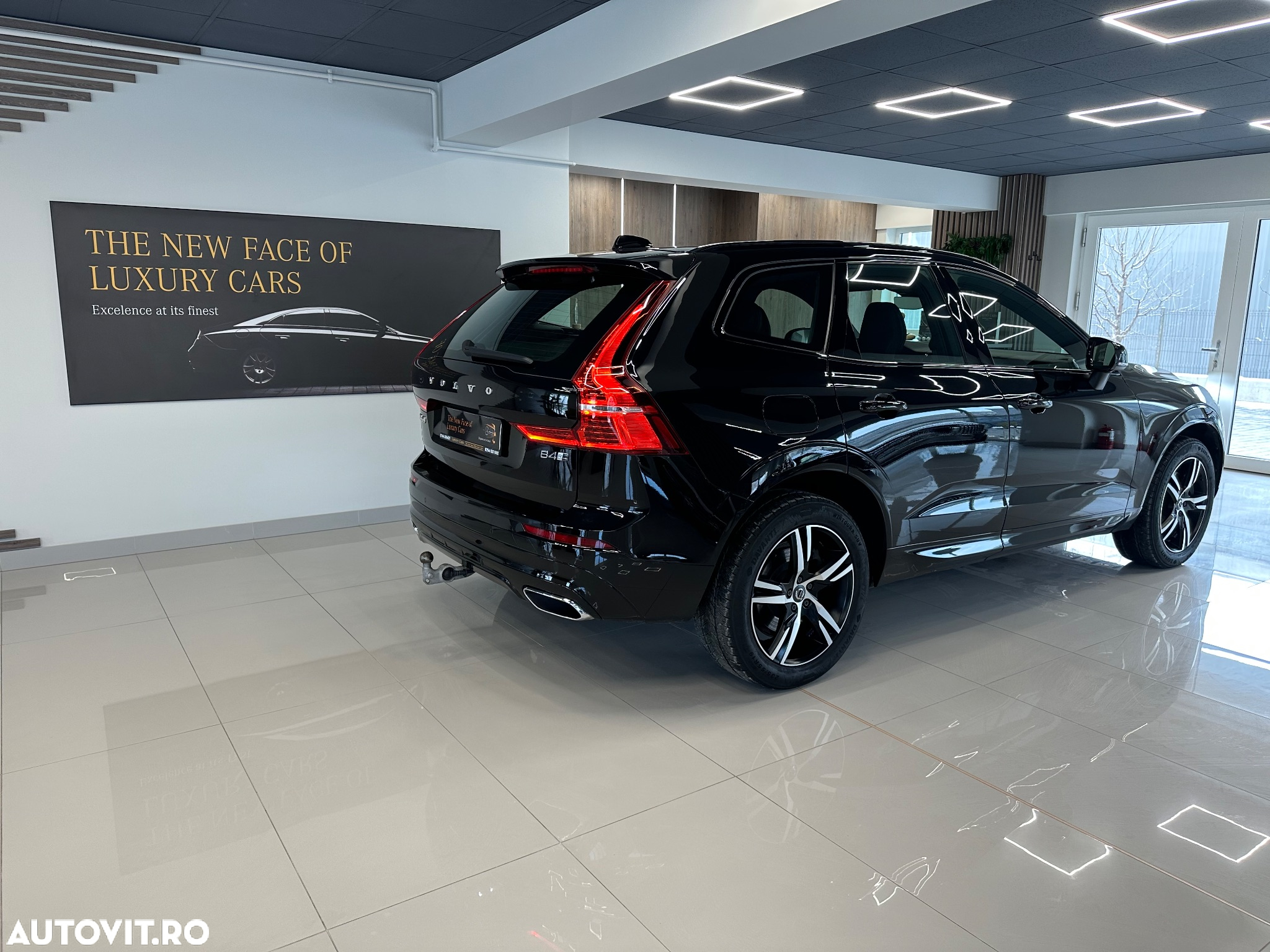Volvo XC 60 B4 MHEV AT8 AWD R-Design - 7