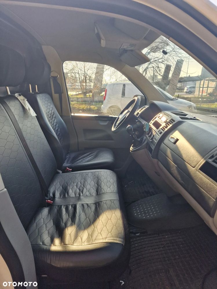 Volkswagen Transporter T5 - 11