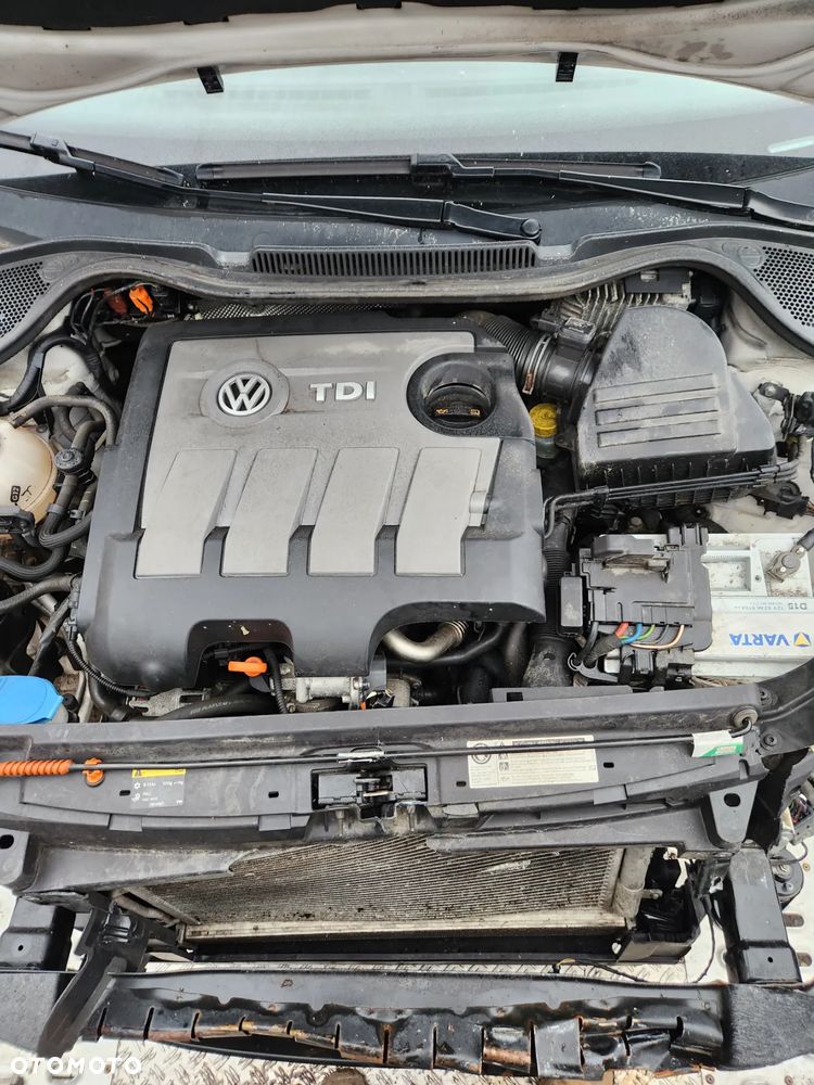 Volkswagen Polo 1.6 TDI MATCH - 10