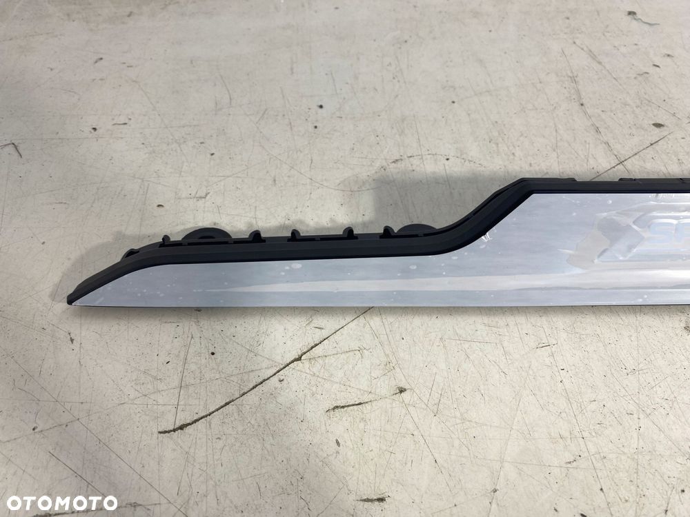 listwa błotnika lewy przód skoda enyaq iv eu - 4