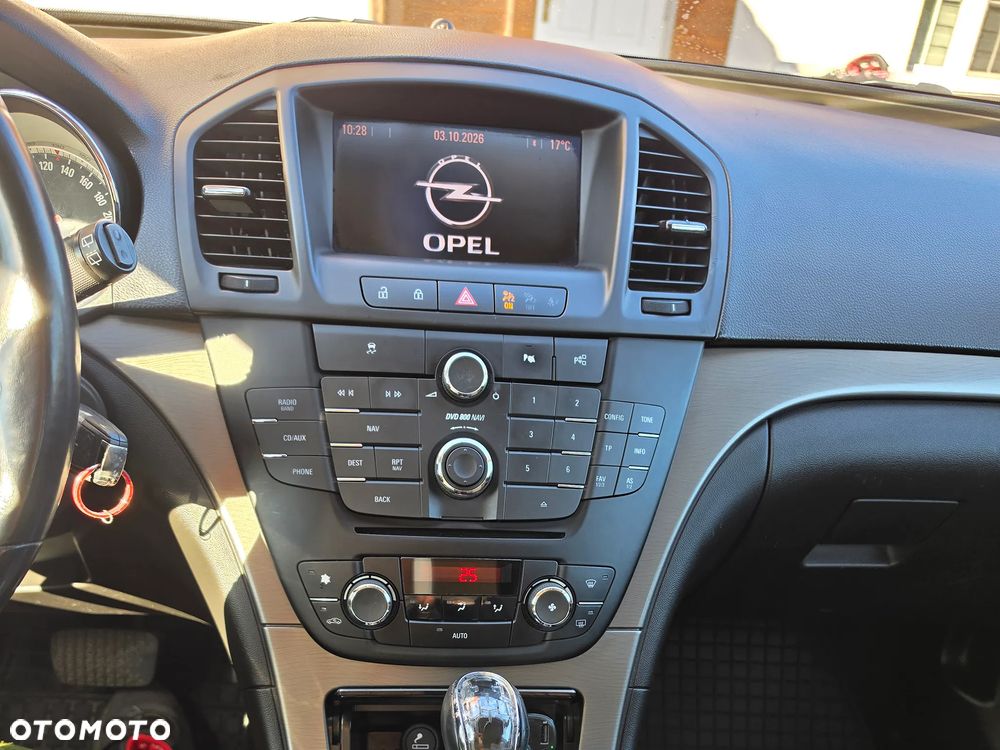 Opel Insignia - 11