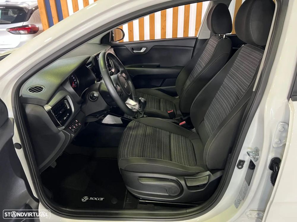 Kia Stonic 1.0 T-GDI Drive - 14