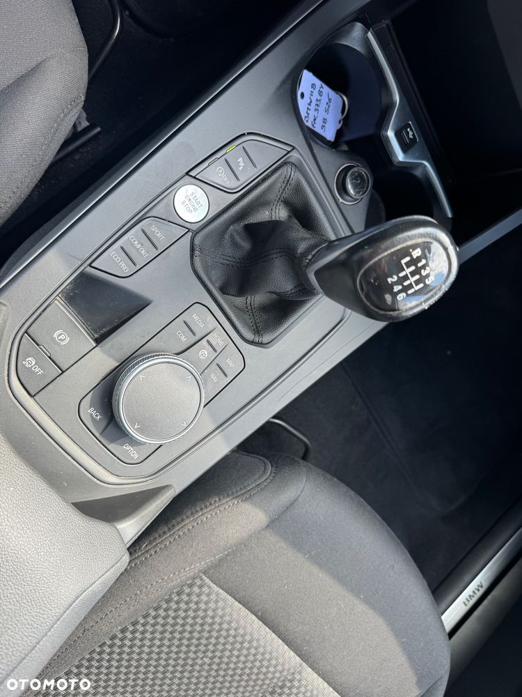 BMW Seria 1 - 16