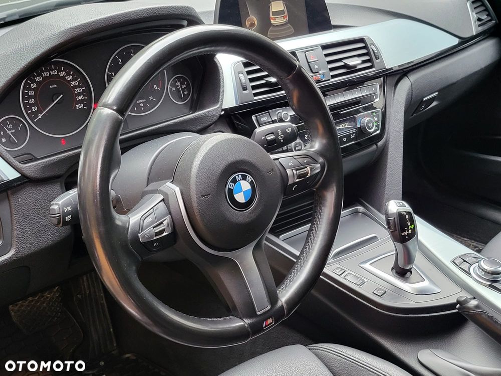 BMW Seria 3 316d M Sport Shadow - 33