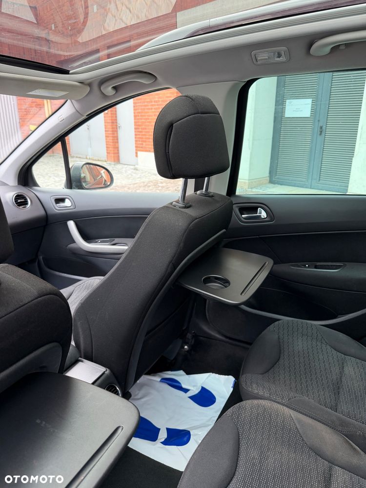Peugeot 308 1.6 Trendy Navtech - 33