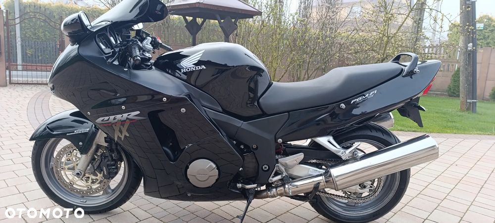 Kawasaki Ninja 1000 SX - 2