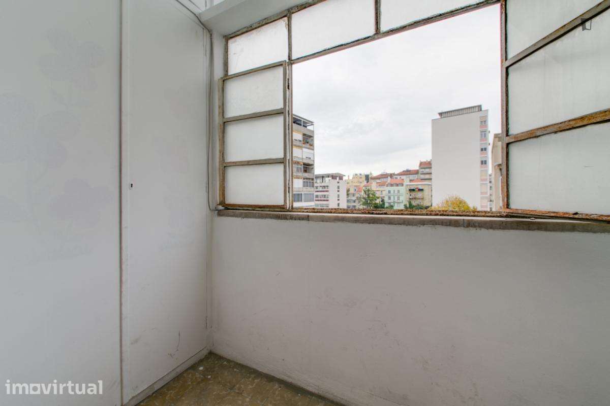 Quarto - localizado em Estrela Lisbon - Grande imagem: 3/15
