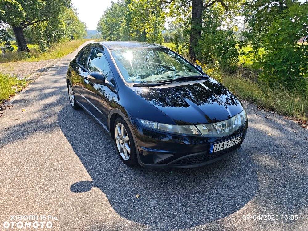 Honda Civic 1.8 Executive - 1