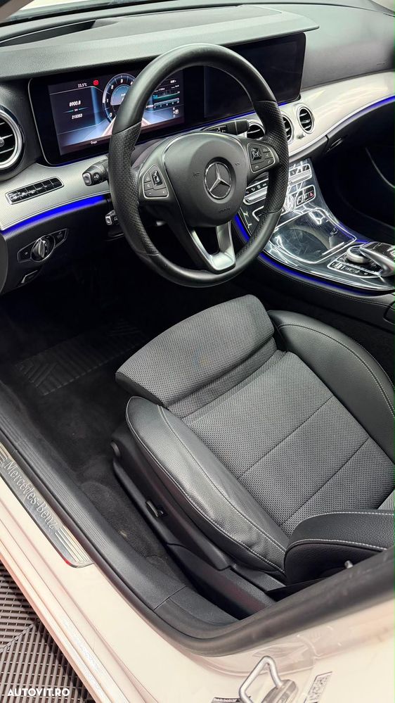 Mercedes-Benz E 220 d 9G-TRONIC - 28