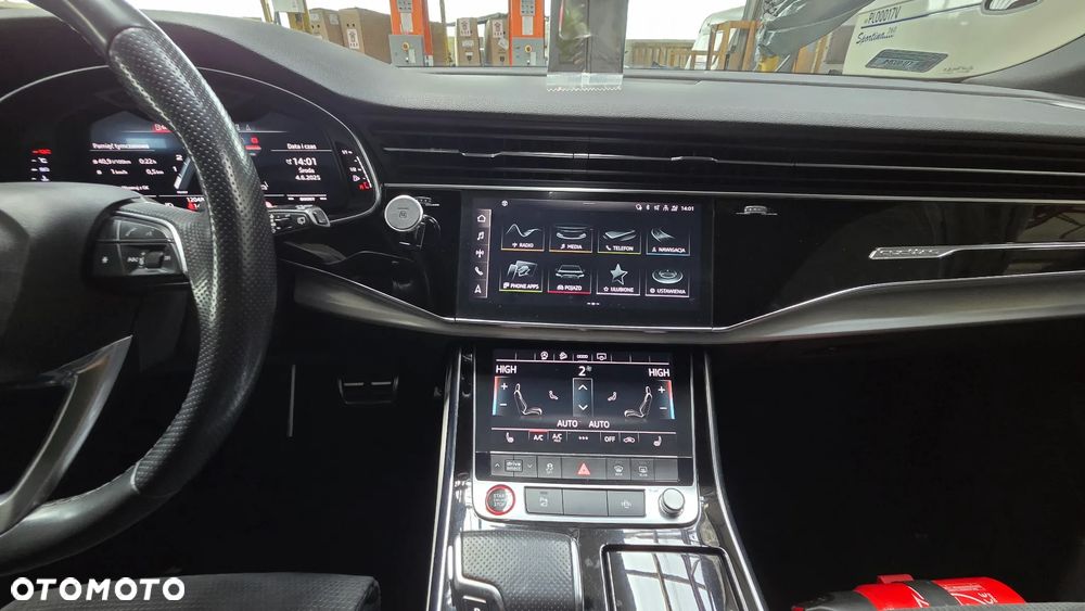 Audi SQ8 - 17