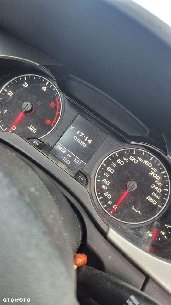Audi A4 Avant - 5