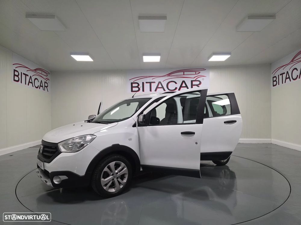 Dacia Lodgy TCe 115 Stepway - 12