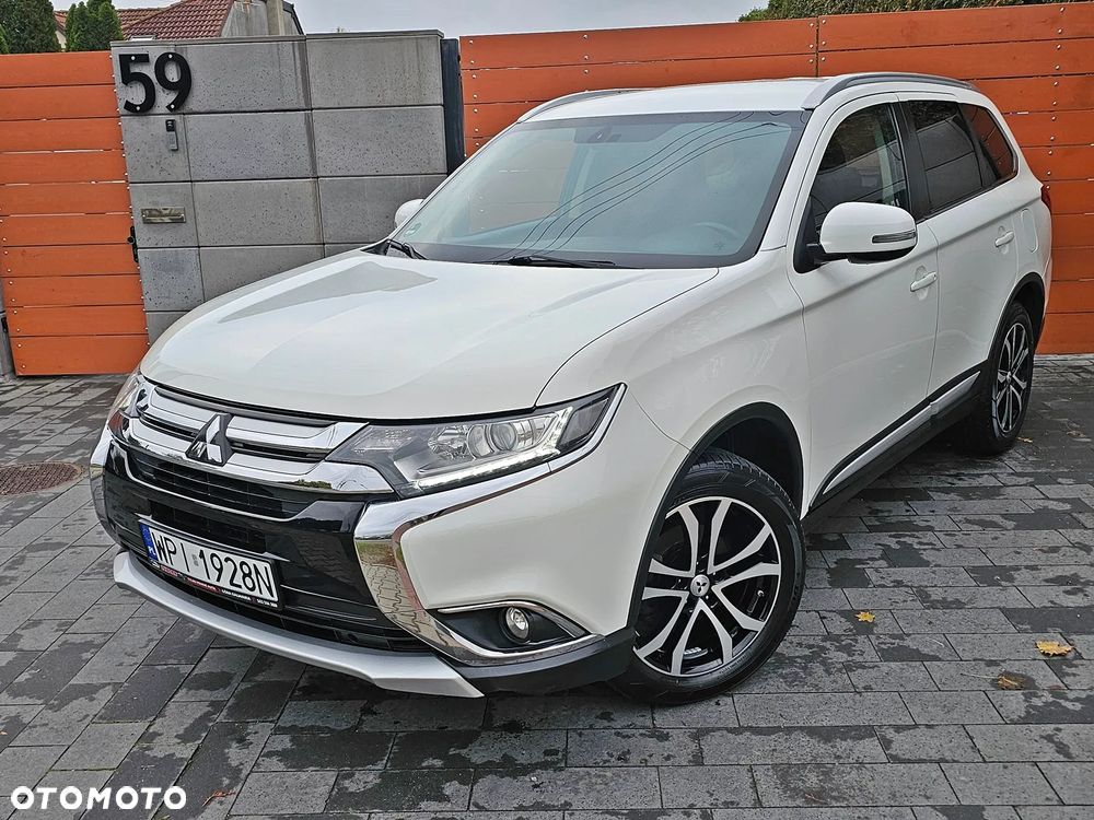 Mitsubishi Outlander 2.0 2WD Invite - 4
