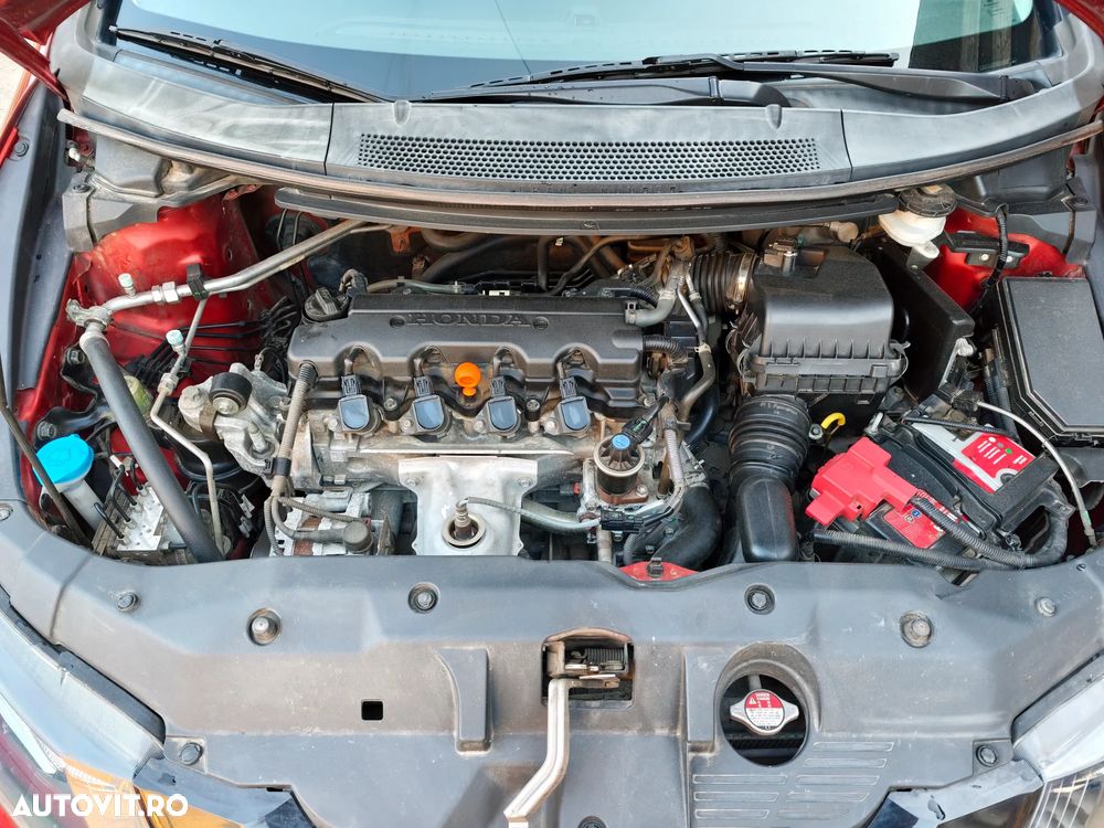 Honda Civic 1.8 i-VTEC Automatik Sport - 2
