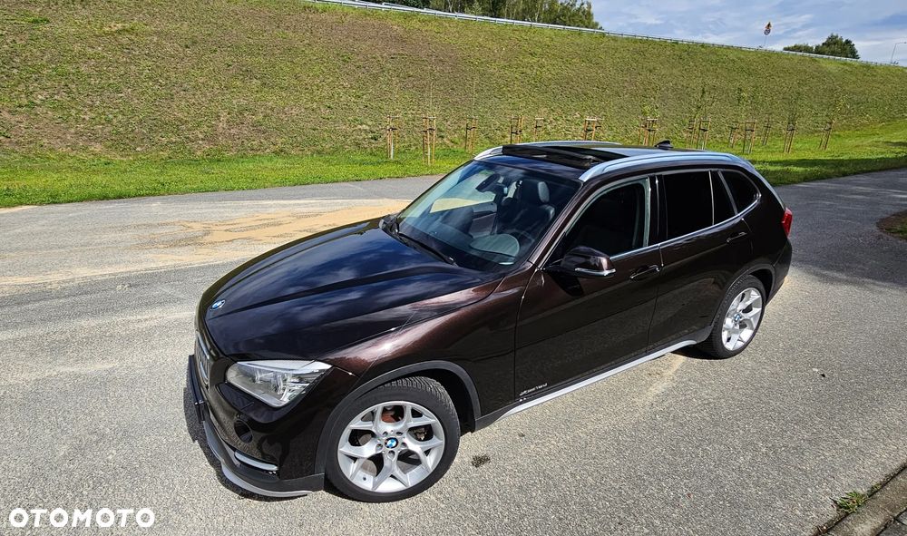 BMW X1 xDrive18d xLine - 4
