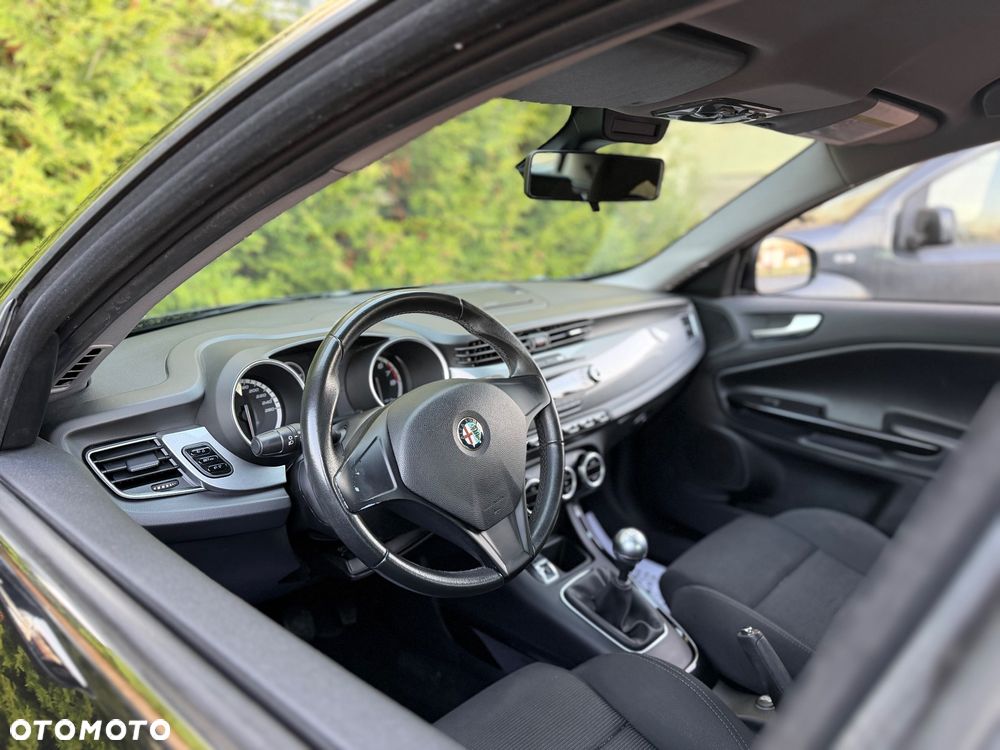Alfa Romeo Giulietta 1.4 TB 16V Business - 9