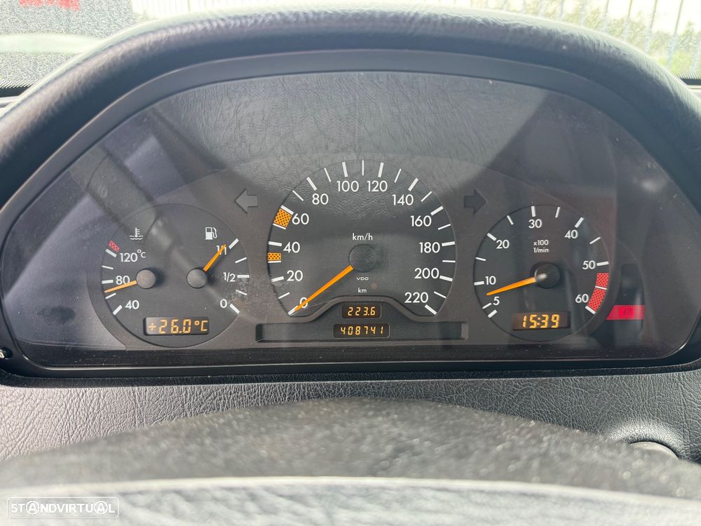 Mercedes-Benz C 220 D Elegance - 16