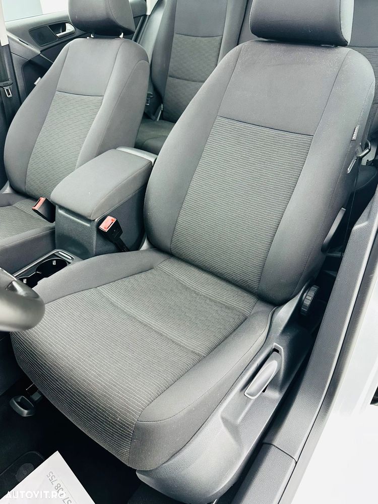 Volkswagen Tiguan 2.0 TDI SCR BlueMotion Technology Sport & Style - 18