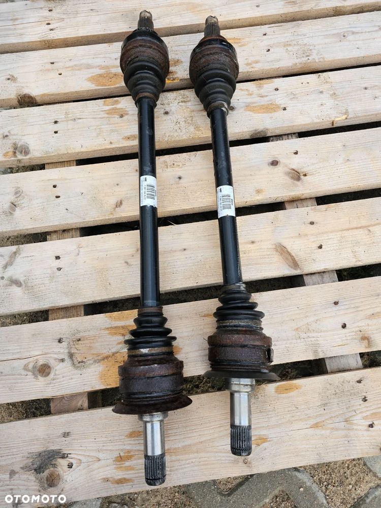 BMW F10 F11 PÓŁOŚ PRAWA LEWA 7581021 7581022 - 1