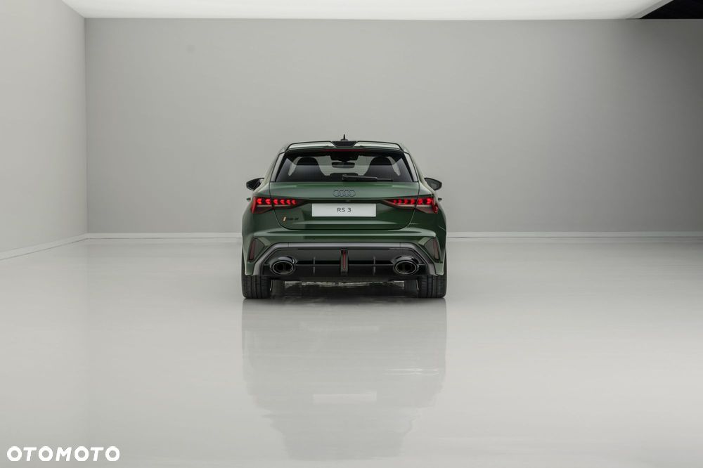 Audi RS3 Sportback - 4