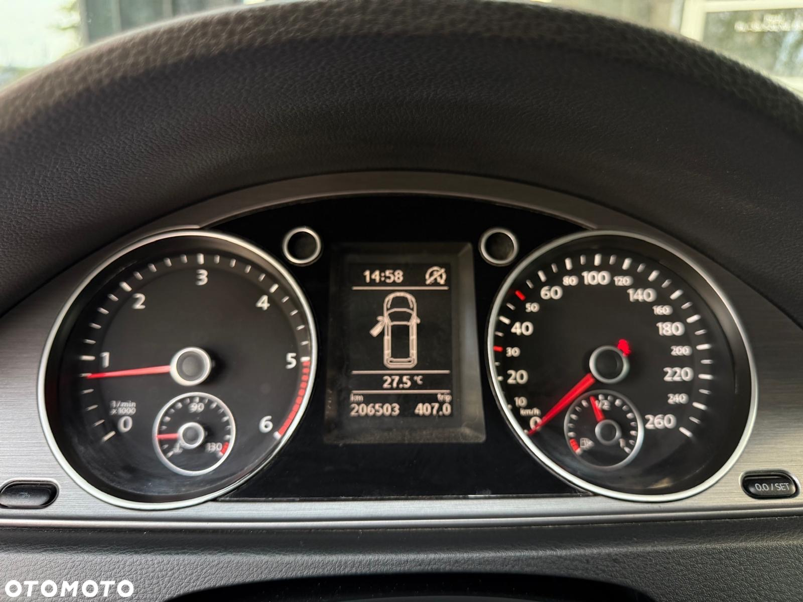 Volkswagen Passat 2.0 TDI 4Mot Highline DSG - 21