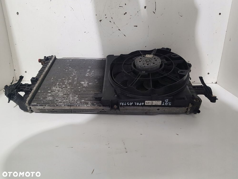 chłodnica wody astra h zafira b 2.0t eur 13129047 - 7