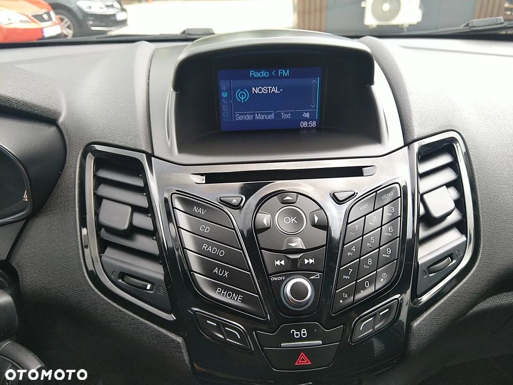 Ford Fiesta 1.0 EcoBoost Titanium - 22