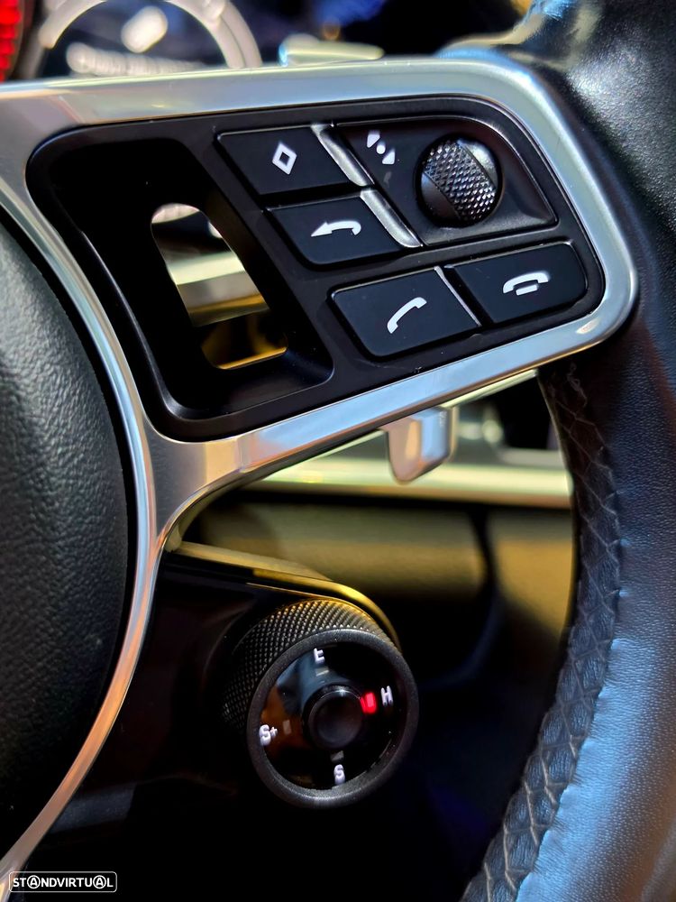 Porsche Panamera S E-Hybrid - 36