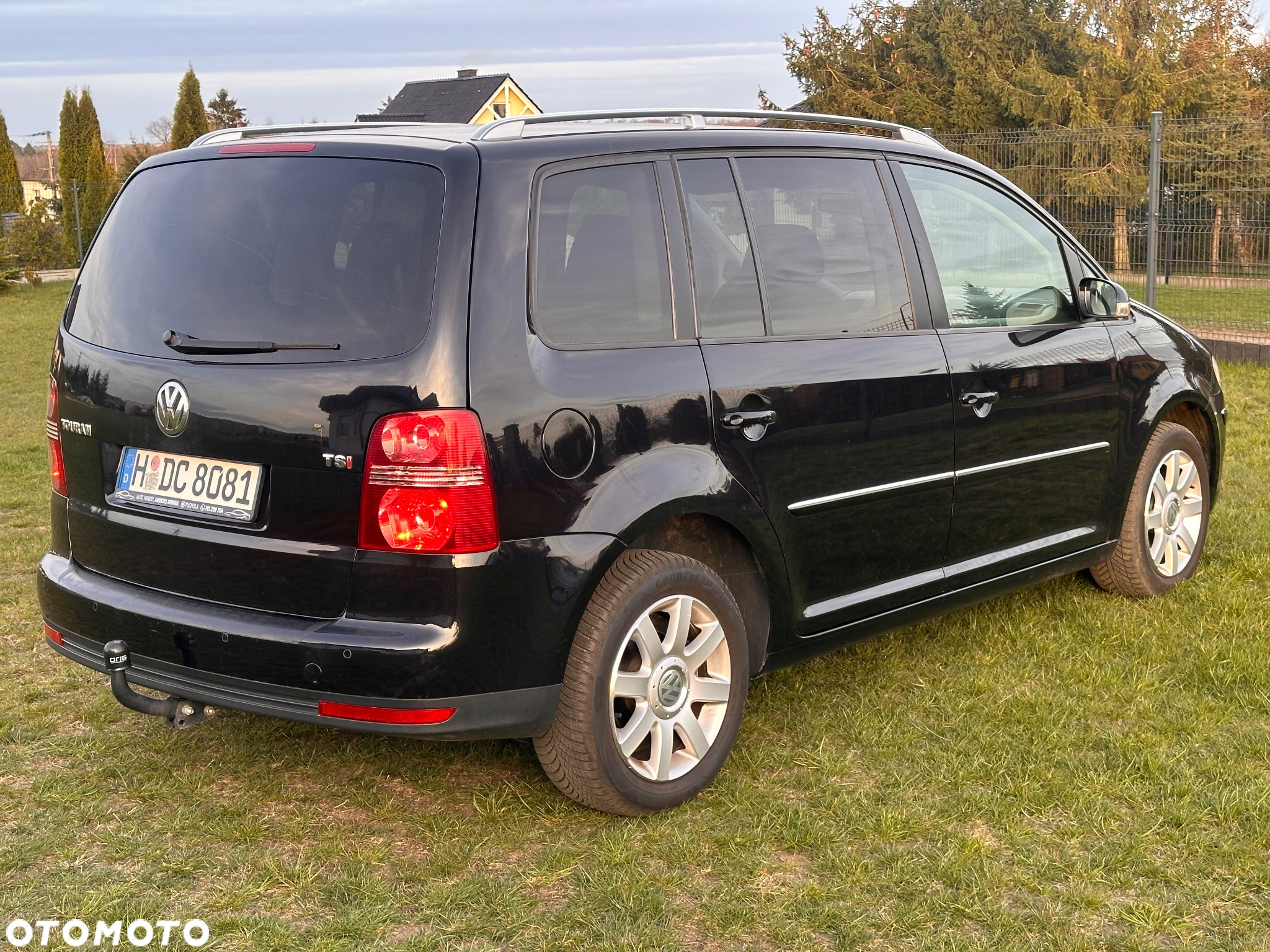 Volkswagen Touran 1.4 TSI Highline Perfectline DSG - 6