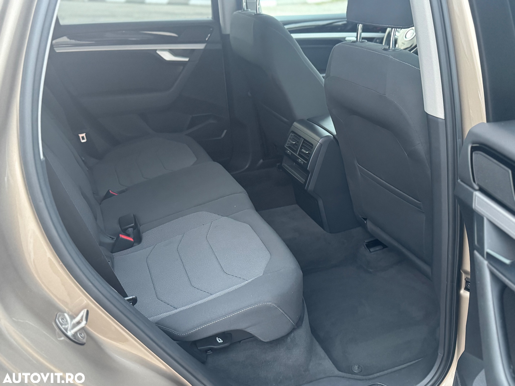 Volkswagen Touareg V6 TDI Style - 8
