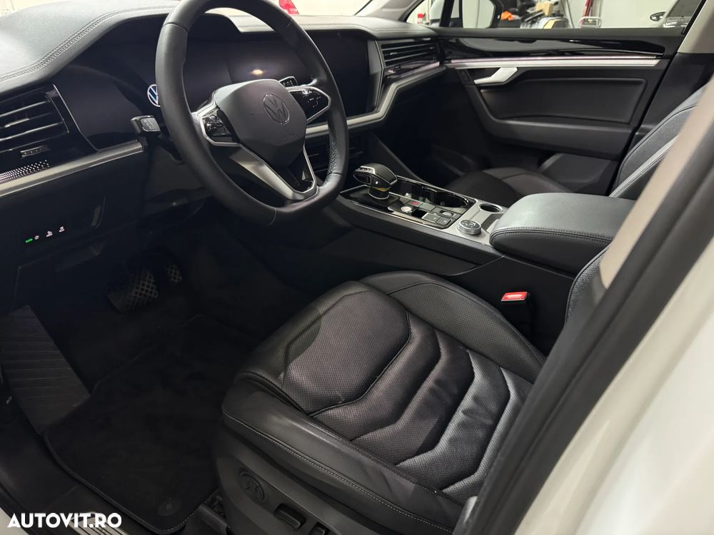 Volkswagen Touareg V6 TDI Elegance - 12