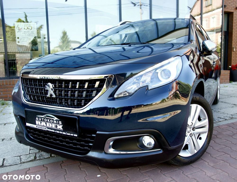 Peugeot 2008 1.2 Pure Tech Style S&S - 18