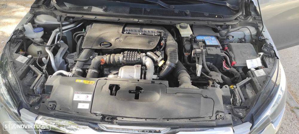 Peugeot 308 SW 1.6 BlueHDi Allure - 18