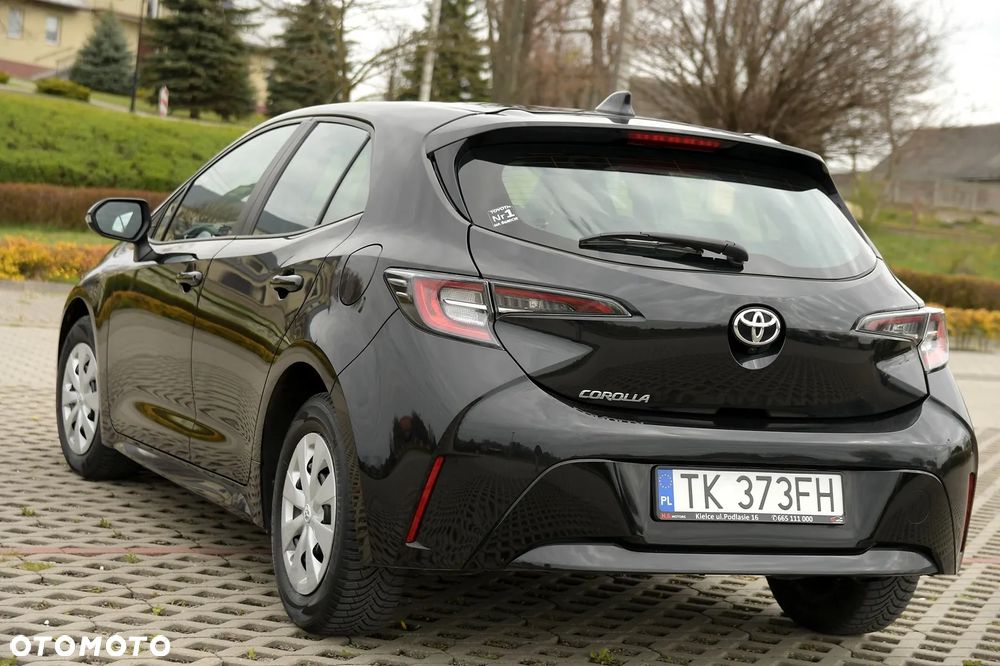 Toyota Corolla - 5