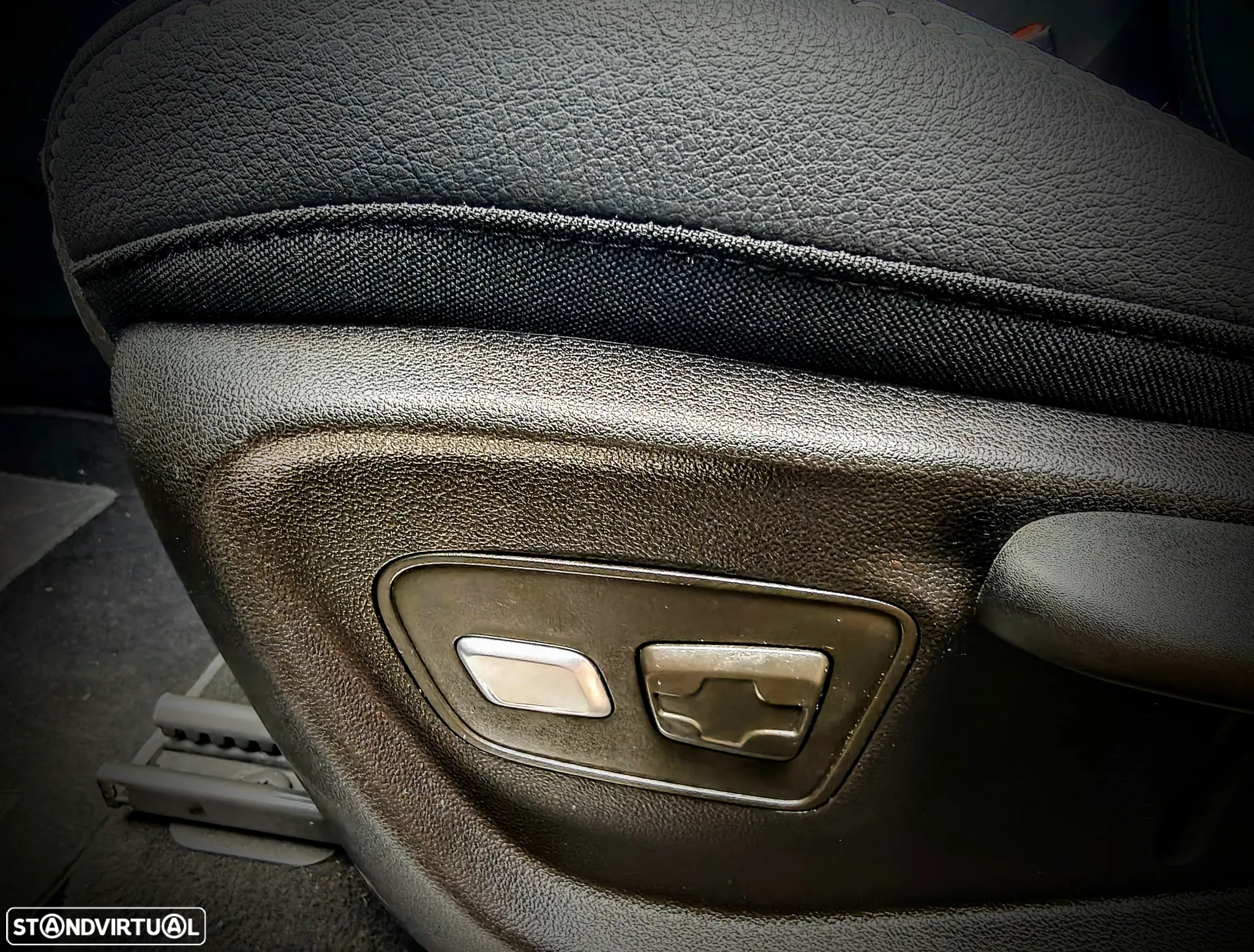 Renault Scénic ENERGY dCi 110 EDC BOSE EDITION - 15