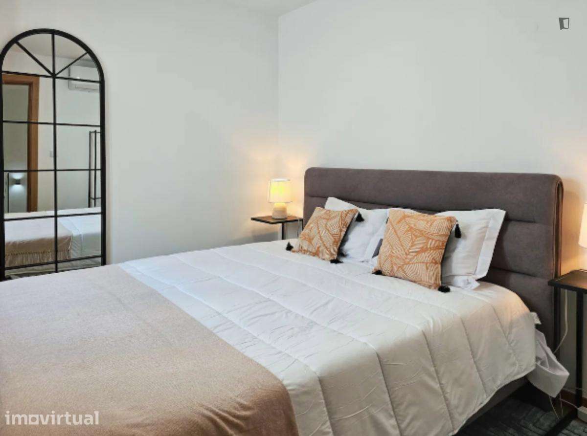 Apartamento com 2 quartos - localizado em Cedofeita Porto - Grande imagem: 3/23