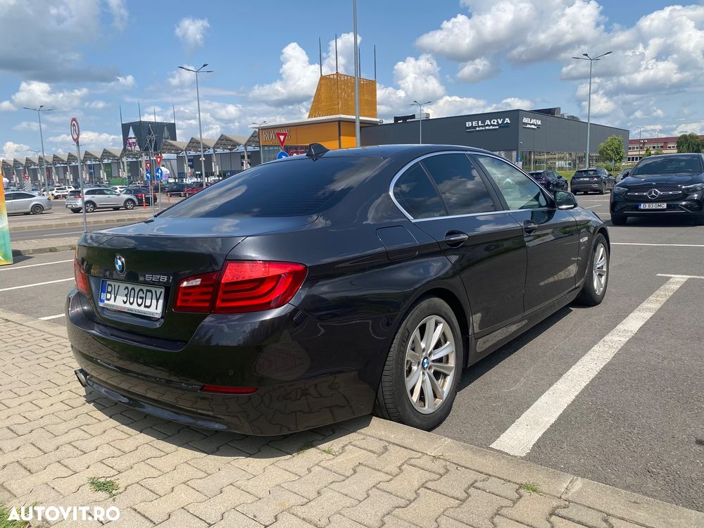 BMW Seria 5 528i xDrive - 2