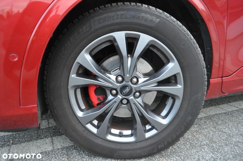 Ford Kuga 2.0 TDCi 4x2 ST-Line - 13